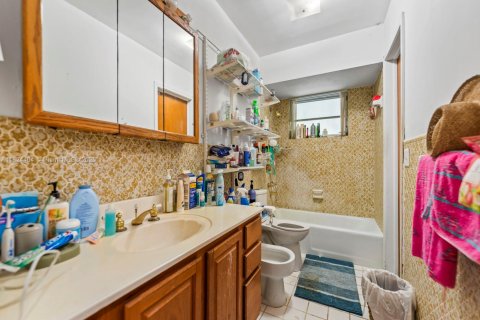 Casa en venta en Palmetto Bay, Florida, 3 dormitorios, 174.56 m2 № 1794214 - foto 13