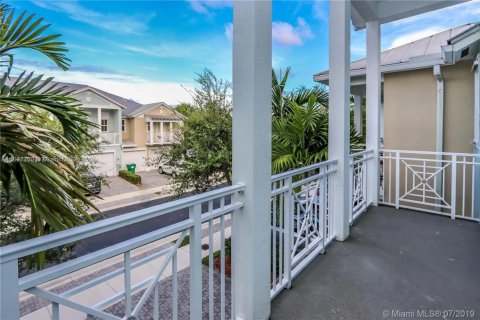 Townhouse in Doral, Florida 3 bedrooms, 186.55 sq.m. № 1845721 - photo 23