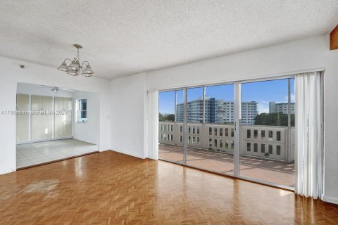 Copropriété à vendre à Hollywood, Floride: 3 chambres, 204.38 m2 № 2048325 - photo 20