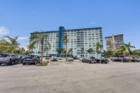 Condo à Hollywood, Floride, 3 chambres  № 2048325