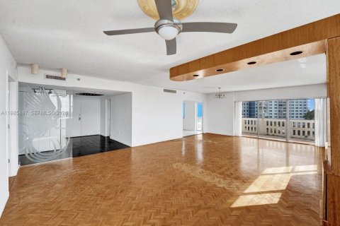 Copropriété à vendre à Hollywood, Floride: 3 chambres, 204.38 m2 № 2048325 - photo 7