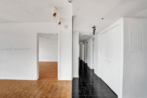 Copropriété à vendre à Hollywood, Floride: 3 chambres, 204.38 m2 № 2048325 - photo 4