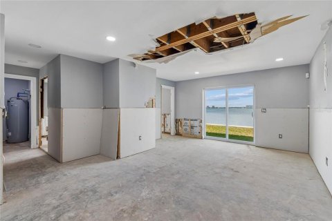 Villa ou maison à vendre à Saint Pete Beach, Floride: 3 chambres, 203.46 m2 № 2236427 - photo 25