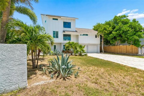 Villa ou maison à vendre à Saint Pete Beach, Floride: 3 chambres, 203.46 m2 № 2236427 - photo 8