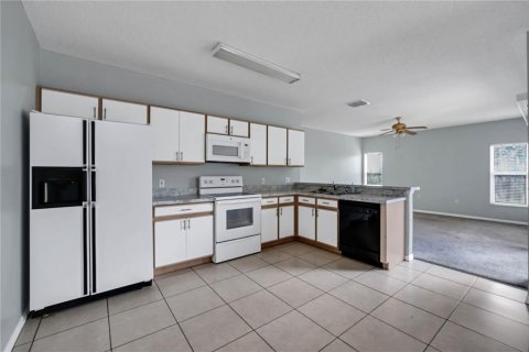 Villa ou maison à vendre à Kissimmee, Floride: 3 chambres, 149.48 m2 № 1379375 - photo 17