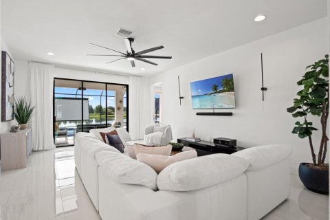 Villa ou maison à vendre à Wesley Chapel, Floride: 5 chambres, 328.04 m2 № 2398369 - photo 16