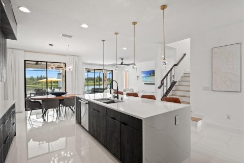 Villa ou maison à vendre à Wesley Chapel, Floride: 5 chambres, 328.04 m2 № 2398369 - photo 30