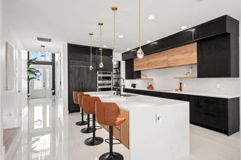 Villa ou maison à vendre à Wesley Chapel, Floride: 5 chambres, 328.04 m2 № 2398369 - photo 5