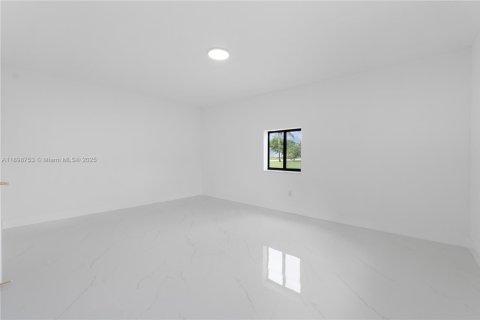 Casa en venta en Miramar, Florida, 4 dormitorios, 198.07 m2 № 1955053 - foto 26