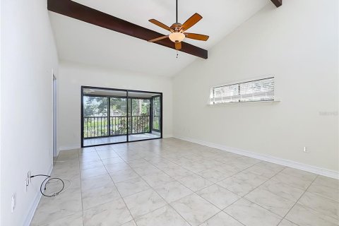 Condo in Sarasota, Florida, 2 bedrooms  № 2291097 - photo 25