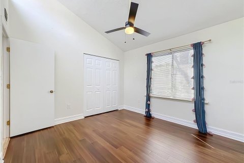 Condo in Sarasota, Florida, 2 bedrooms  № 2291097 - photo 3