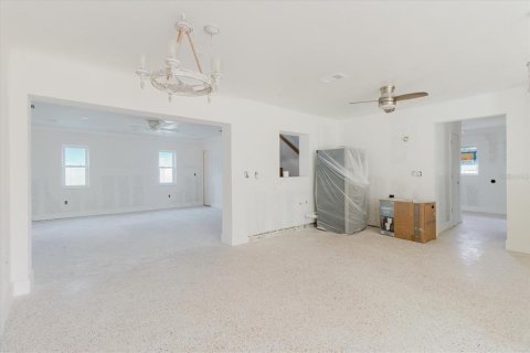 Villa ou maison à vendre à Redington Beach, Floride: 3 chambres, 213.68 m2 № 1898966 - photo 13
