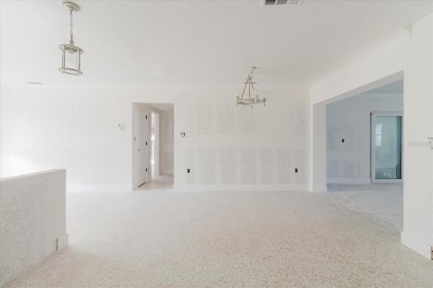 Casa en venta en Redington Beach, Florida, 3 dormitorios, 213.68 m2 № 1898966 - foto 16