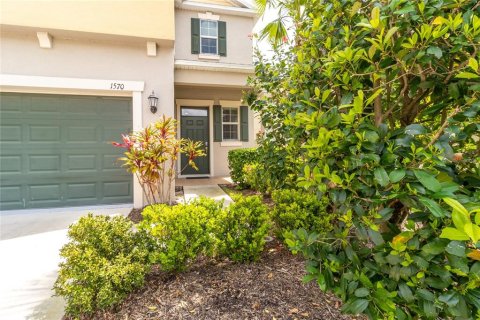 House in Wesley Chapel, Florida 4 bedrooms, 216.83 sq.m. № 1592415 - photo 4