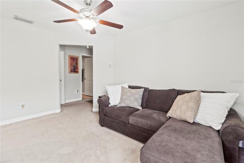 House in Wesley Chapel, Florida 4 bedrooms, 216.83 sq.m. № 1592415 - photo 23