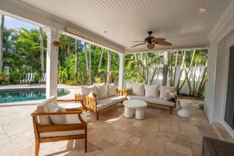 House in Palm Beach Gardens, Florida 3 bedrooms, 212.56 sq.m. № 2400003 - photo 10