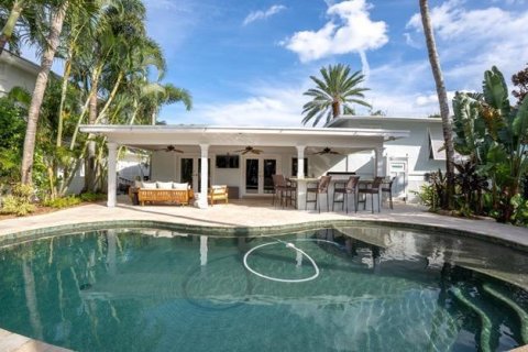 House in Palm Beach Gardens, Florida 3 bedrooms, 212.56 sq.m. № 2400003 - photo 19