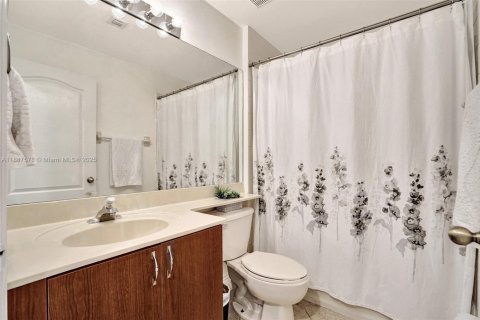 Купить таунхаус в Мирамар, Флорида 3 спальни, 117.99м2, № 1942591 - фото 18