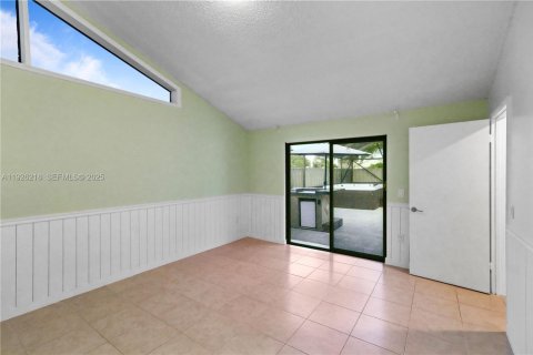 Touwnhouse à louer à Boca Raton, Floride: 3 chambres, 123.1 m2 № 1986098 - photo 22