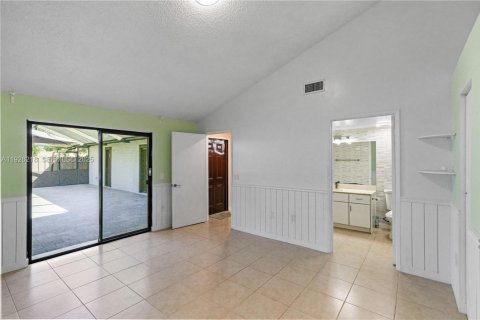 Touwnhouse à louer à Boca Raton, Floride: 3 chambres, 123.1 m2 № 1986098 - photo 21