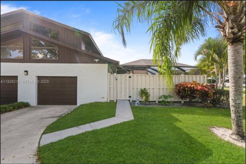 Touwnhouse à louer à Boca Raton, Floride: 3 chambres, 123.1 m2 № 1986098 - photo 3