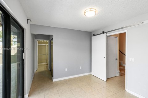 Touwnhouse à louer à Boca Raton, Floride: 3 chambres, 123.1 m2 № 1986098 - photo 30