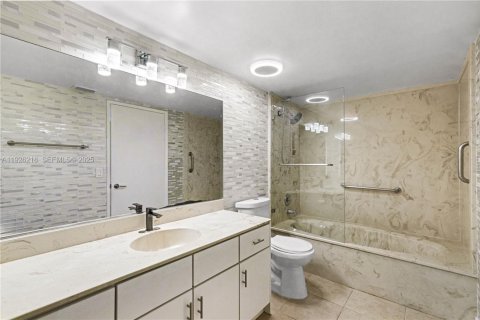 Touwnhouse à louer à Boca Raton, Floride: 3 chambres, 123.1 m2 № 1986098 - photo 24