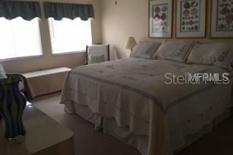 Condo in Sarasota, Florida, 2 bedrooms  № 462881 - photo 7