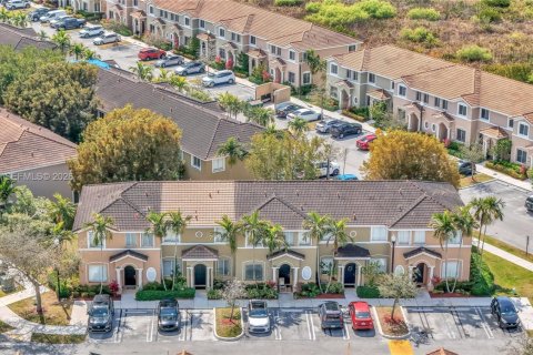 Touwnhouse à louer à Homestead, Floride: 3 chambres, 120.96 m2 № 2056818 - photo 27