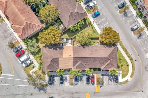 Touwnhouse à louer à Homestead, Floride: 3 chambres, 120.96 m2 № 2056818 - photo 26