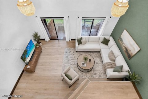 Townhouse in Davie, Florida 2 bedrooms, 123.19 sq.m. № 2391897 - photo 5