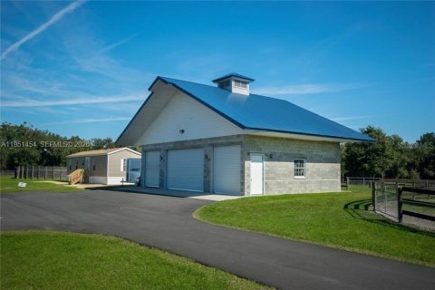 Commercial property in Ocala, Florida № 2153143 - photo 20