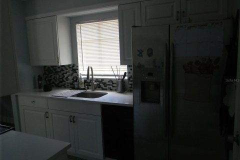 House in Orlando, Florida 3 bedrooms, 103.21 sq.m. № 1780212 - photo 25