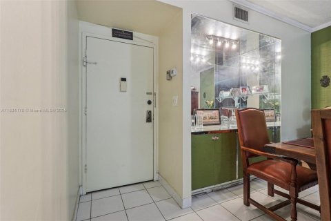Condominio en venta en Hollywood, Florida, 2 dormitorios, 105.17 m2 № 1813964 - foto 5
