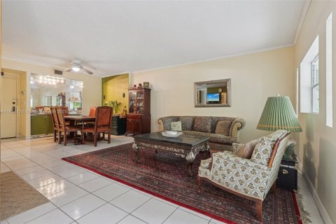 Condominio en venta en Hollywood, Florida, 2 dormitorios, 105.17 m2 № 1813964 - foto 7