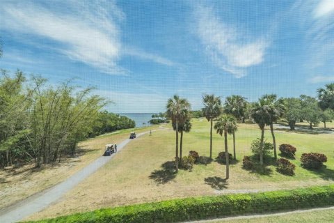 Condo in Clearwater, Florida, 2 bedrooms  № 1648836 - photo 1