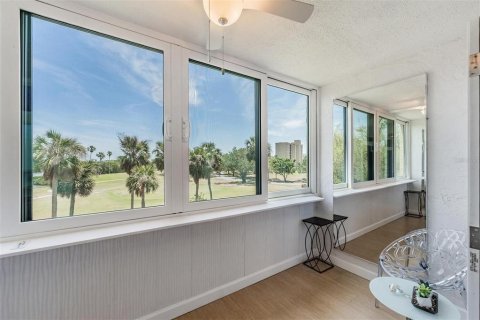 Condo in Clearwater, Florida, 2 bedrooms  № 1648836 - photo 14