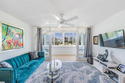 Condo in Clearwater, Florida, 2 bedrooms  № 1648836 - photo 10