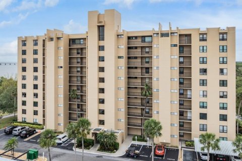 Condo in Clearwater, Florida, 2 bedrooms  № 1648836 - photo 27