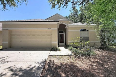 House in Apollo Beach, Florida 3 bedrooms, 143.07 sq.m. № 2093024