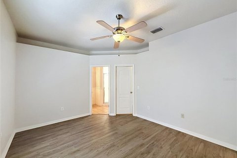 House in Apollo Beach, Florida 3 bedrooms, 143.07 sq.m. № 2093024 - photo 13