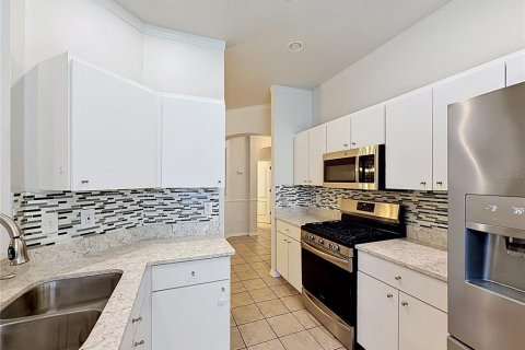 House in Apollo Beach, Florida 3 bedrooms, 143.07 sq.m. № 2093024 - photo 4