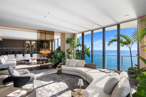 Condo in Sunny Isles Beach, Florida, 4 bedrooms  № 1836358 - photo 4