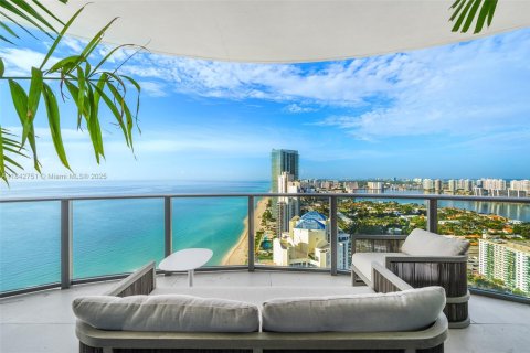 Condo in Sunny Isles Beach, Florida, 4 bedrooms  № 1836358 - photo 19