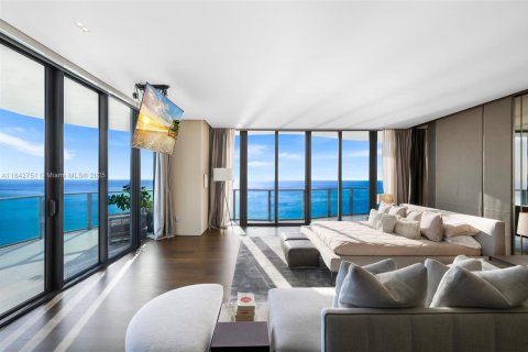 Condo in Sunny Isles Beach, Florida, 4 bedrooms  № 1836358 - photo 25