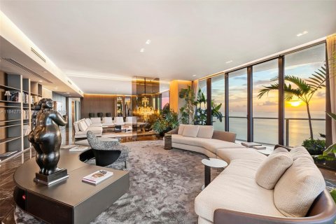 Condo in Sunny Isles Beach, Florida, 4 bedrooms  № 1836358 - photo 5