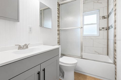 Villa ou maison à vendre à Bradenton, Floride: 2 chambres, 114.83 m2 № 2129938 - photo 10