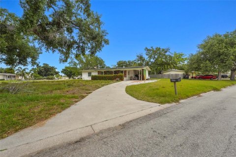 Villa ou maison à vendre à Bradenton, Floride: 2 chambres, 114.83 m2 № 2129938 - photo 23