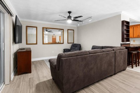 Villa ou maison à vendre à Bradenton, Floride: 2 chambres, 114.83 m2 № 2129938 - photo 6