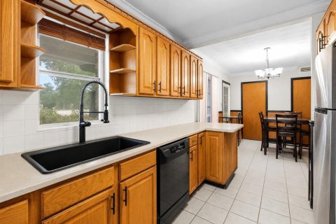 Villa ou maison à vendre à Bradenton, Floride: 2 chambres, 114.83 m2 № 2129938 - photo 7